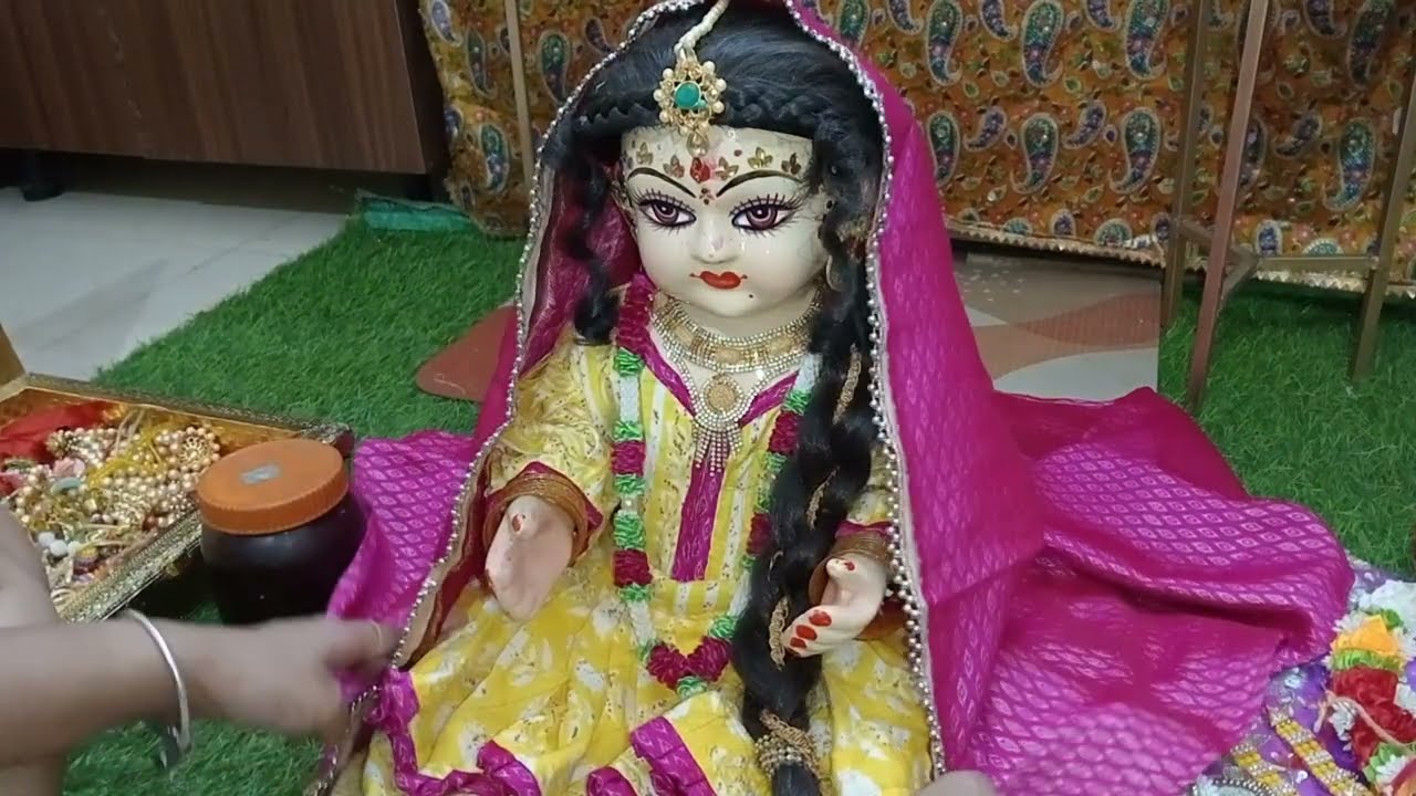 Fiber वाले radha rani का श्रृंगार कैसे करें?| How to do shringar of fiber Radha rani| Bal Radha|
