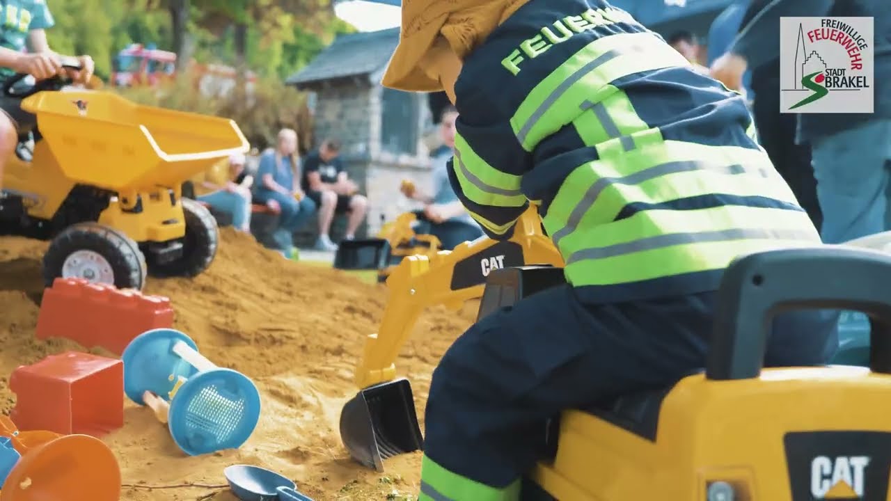 Einweihung des Gerätehauses der Freiwilligen Feuerwehr Brakel-Istrup 🚒🎉 im Kreis Höxter