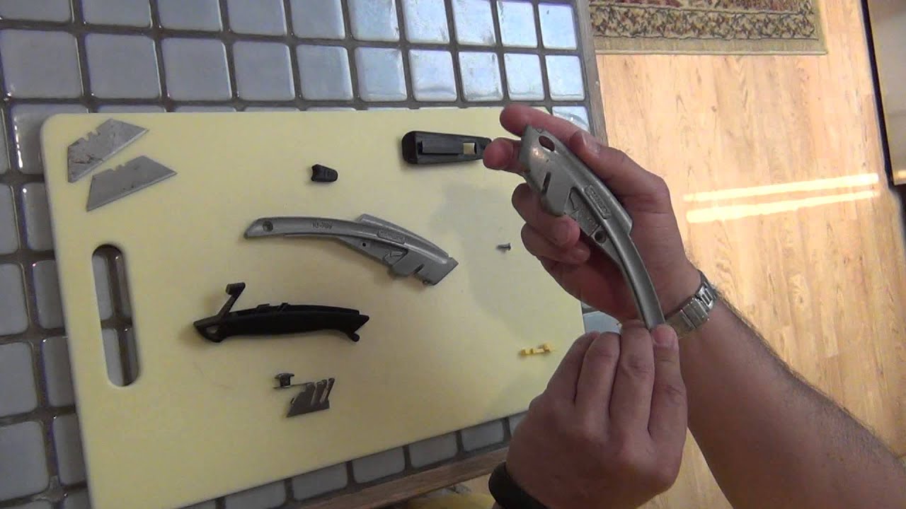 Stanley 10-788 utility knife blade change and assembly