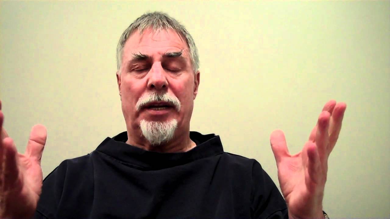 Barrie Rutter talks about playing Napoleon in Animal Farm in 1984.MP4