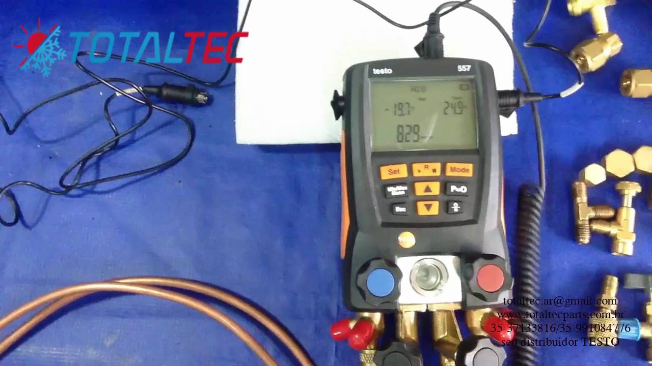 Vácuo utilizando tubo de cobre e manifold digitalTesto557
