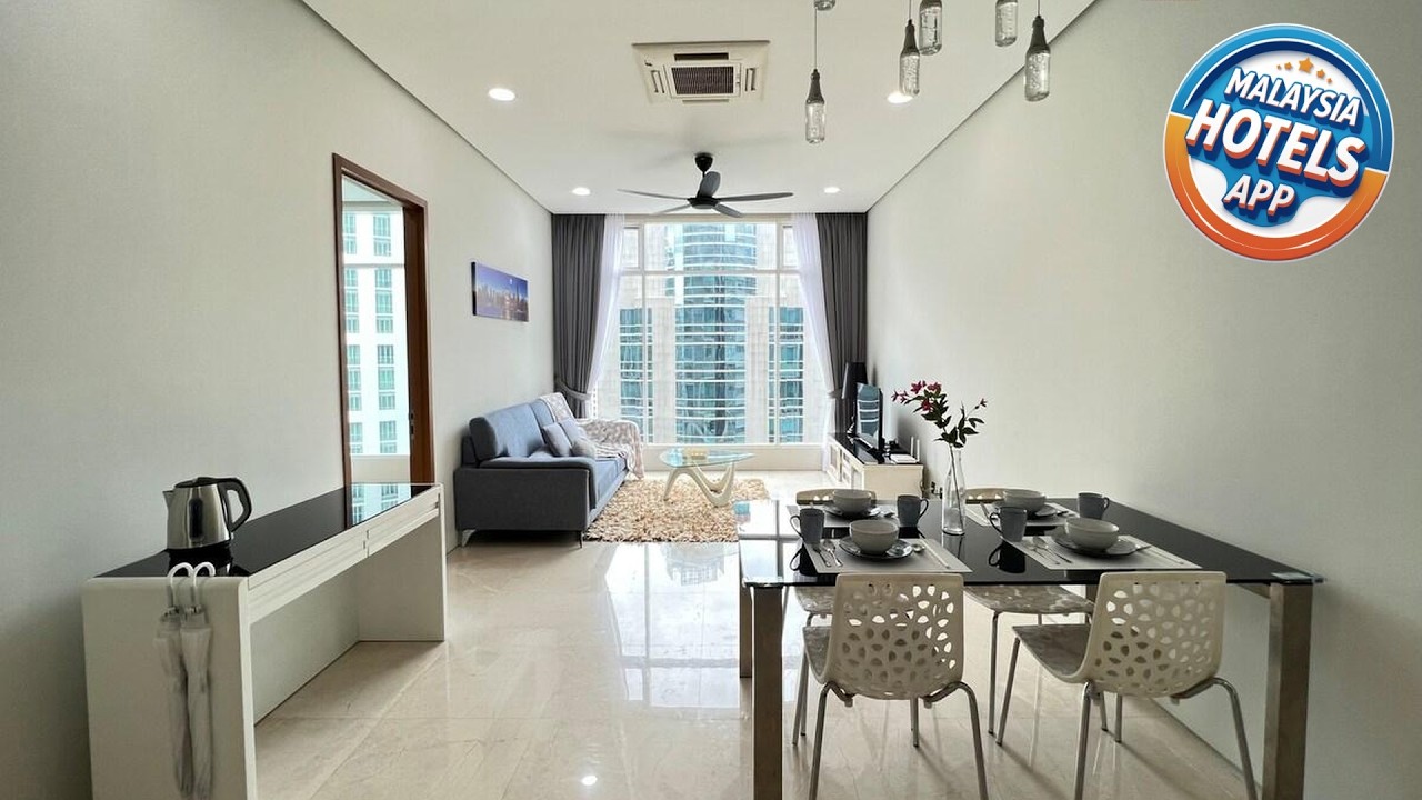 Two Beds,5-8mins to Aquaria KLCC/KL Convention Ctr | Kuala Lumpur, Malaysia | Hotel Review 🌟