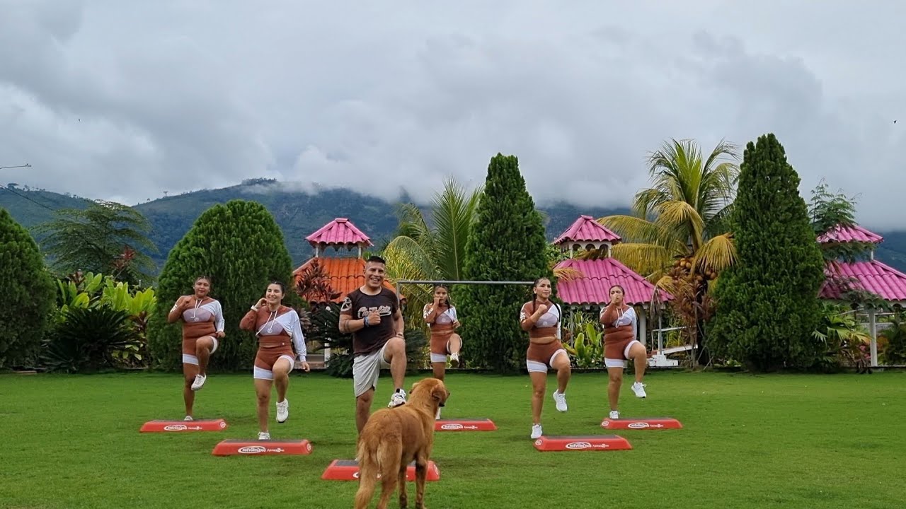 Full Body - Puro Chocolate, instructive class with the Golden Fit group' | Jahziel Salas. workout
