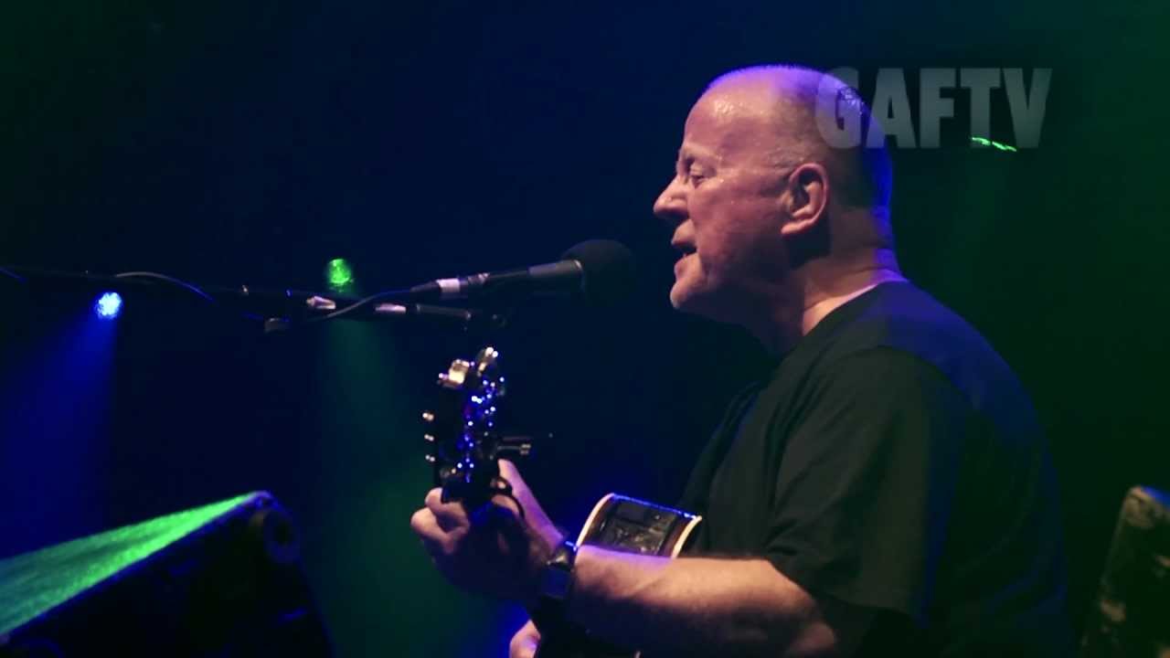 Christy Moore and Declan Sinnott - Ride On - Live