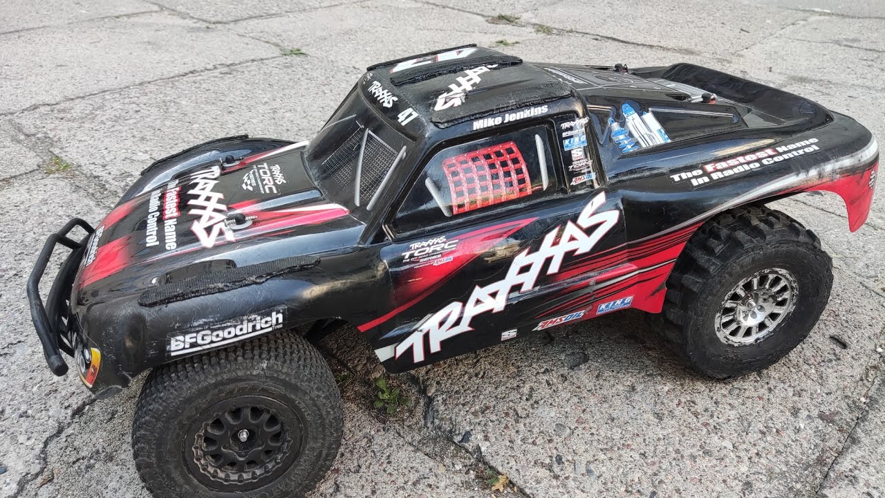 #daily #modelarstwo Wulkanizator RC- nasz klient sam zrobił opony do Slasha 2WD wheelie