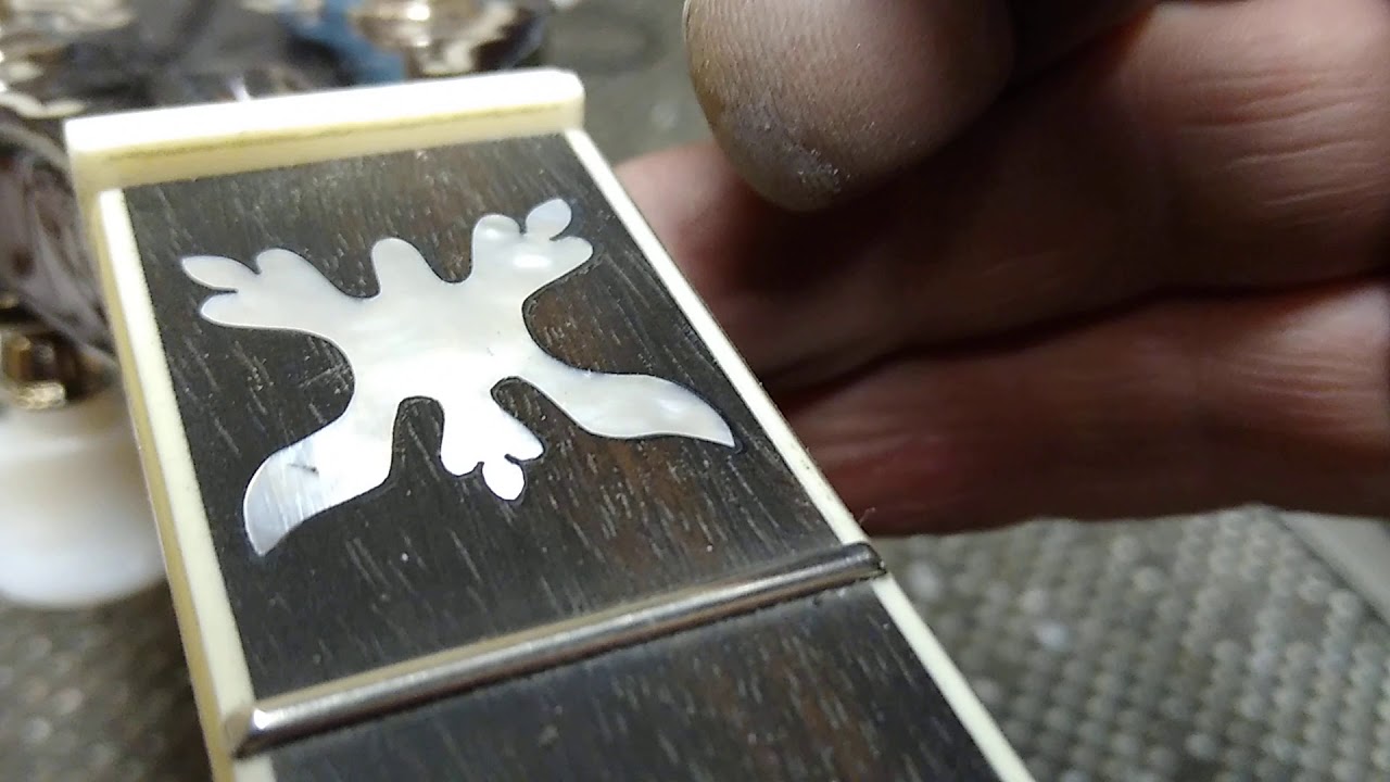 Making a bone nut for a Banjo