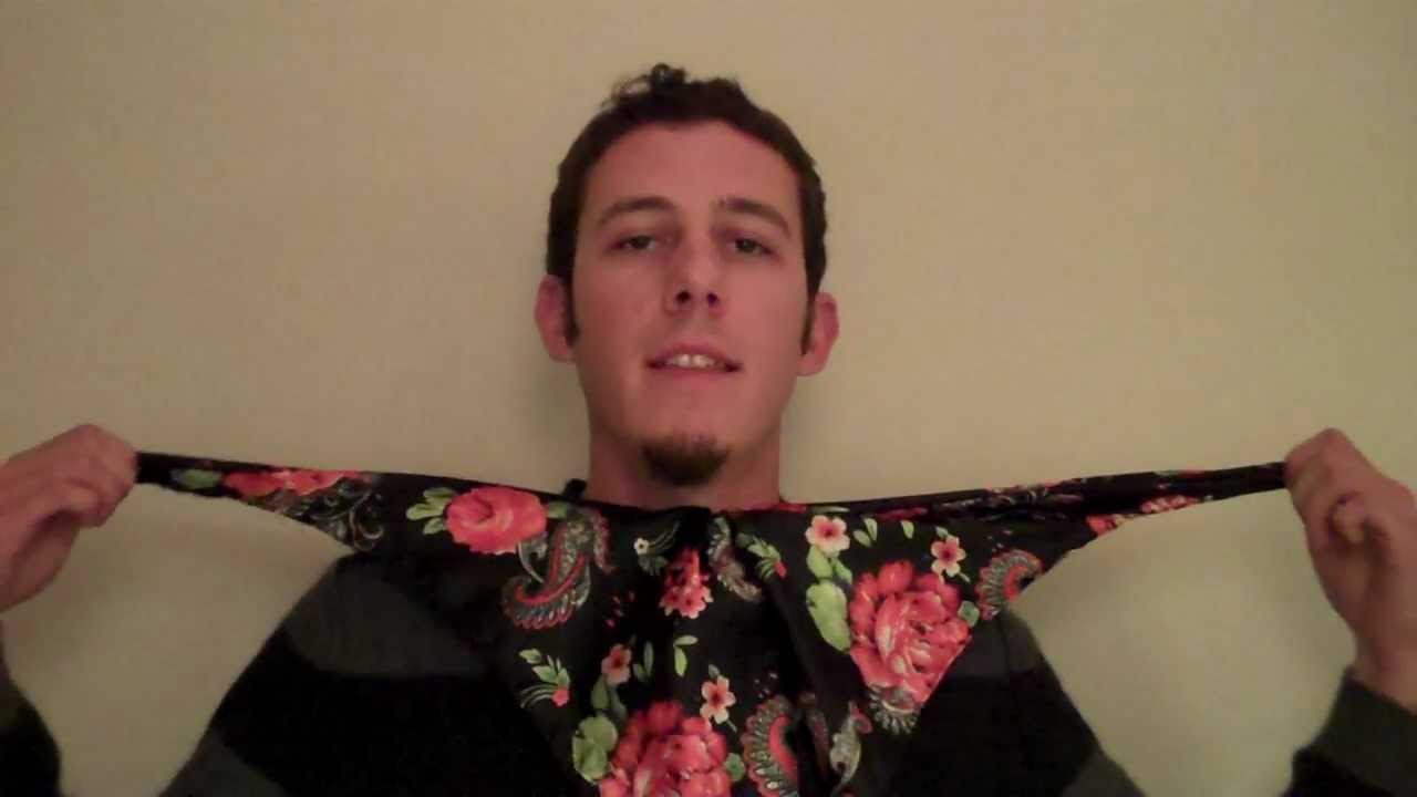 Easy way how to tie an ascot neckerchief