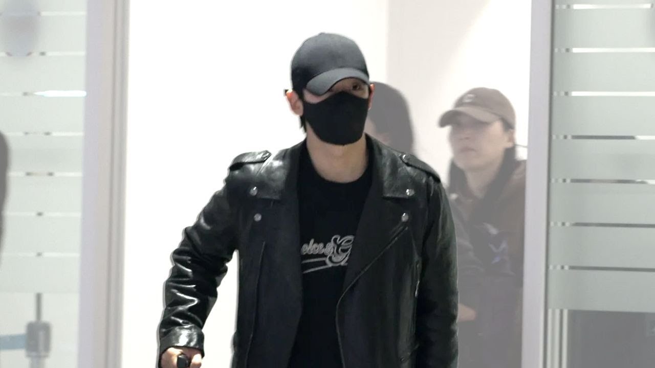 260119 Чон Хэ Ин прибыл в Милан