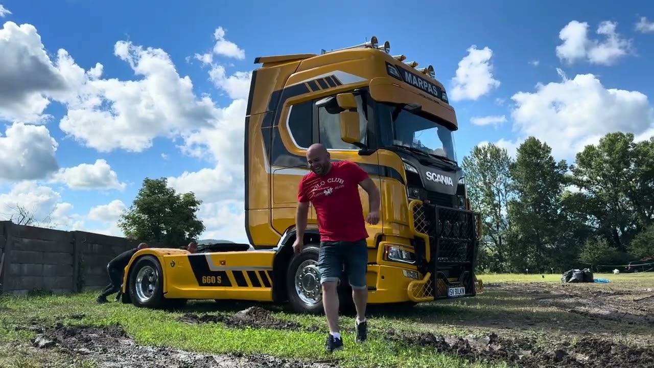 Nunucu1 aventură  truck fest trencin 2024 Scania v8