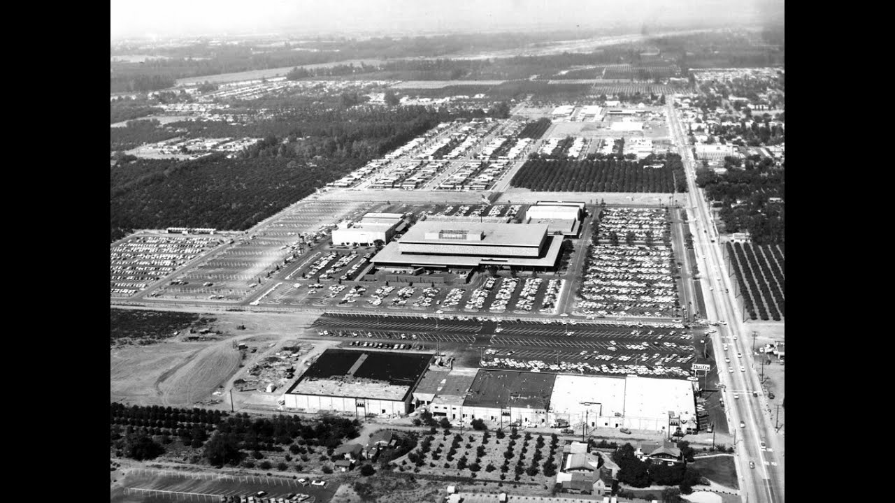 The History of the Santa Ana MainPlace Mall.