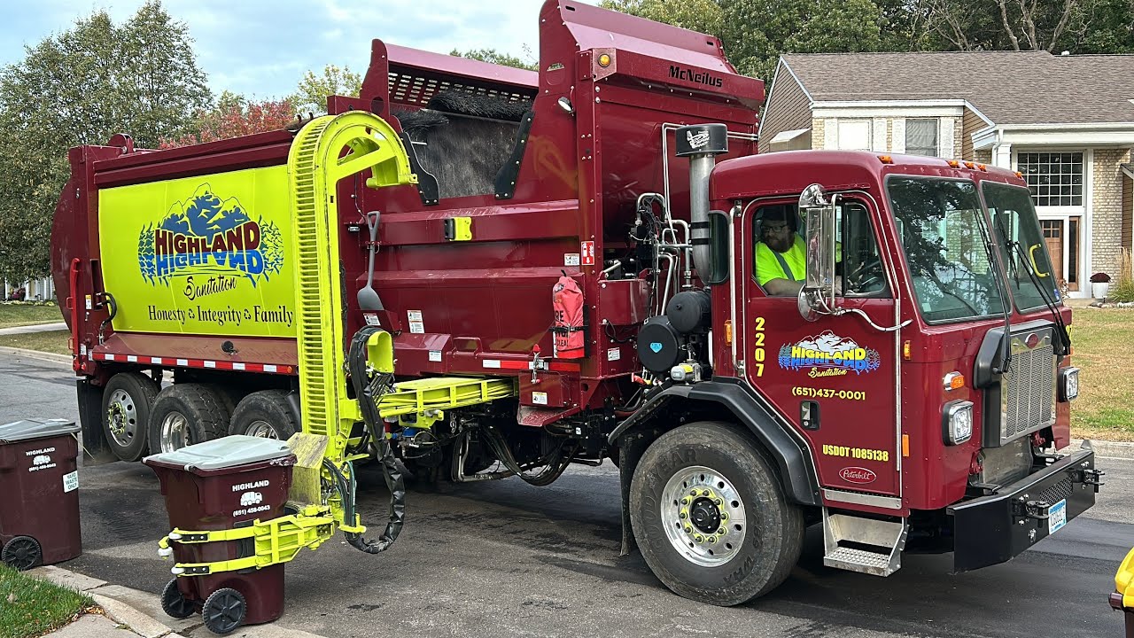 Highland Sanitation: Brand New 520 ZR