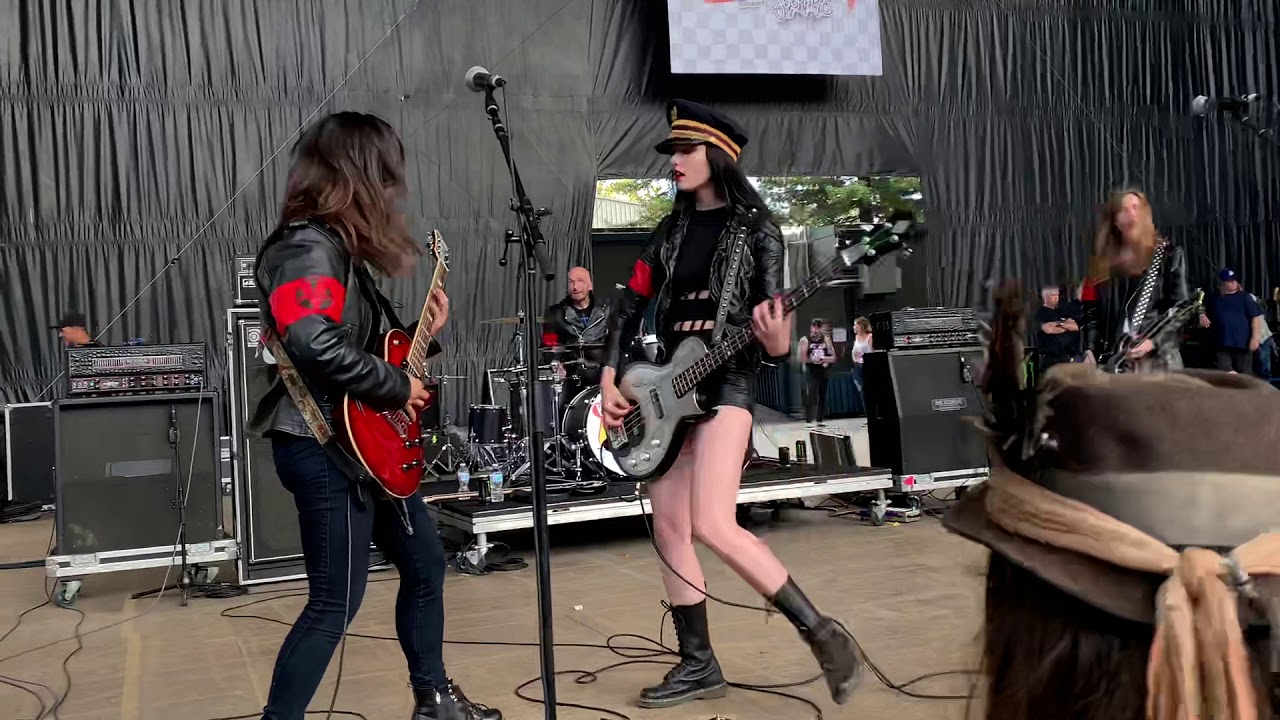 Vigil Of War - Live Wire - VAN’S Warped 25th Anniversary Mountain View, CA