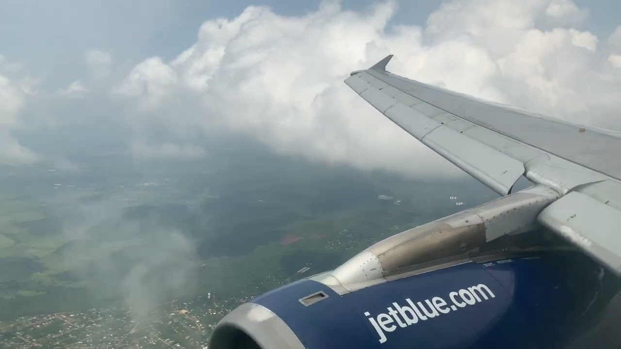 JetBlue Airways landing in Kingston Jamaica