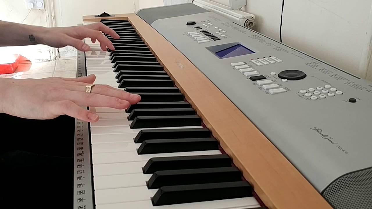 Lord Of The Rings (short piano medley)