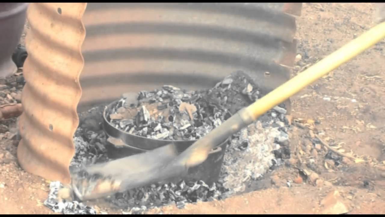 The Aboriginal Cook and the Chef: Kimberley Camp Oven Damper