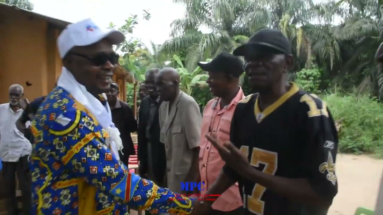 Vacances parlementaire honorable Dr Espérant Kamanda visite des base au secteur de ILEBO  kasai 