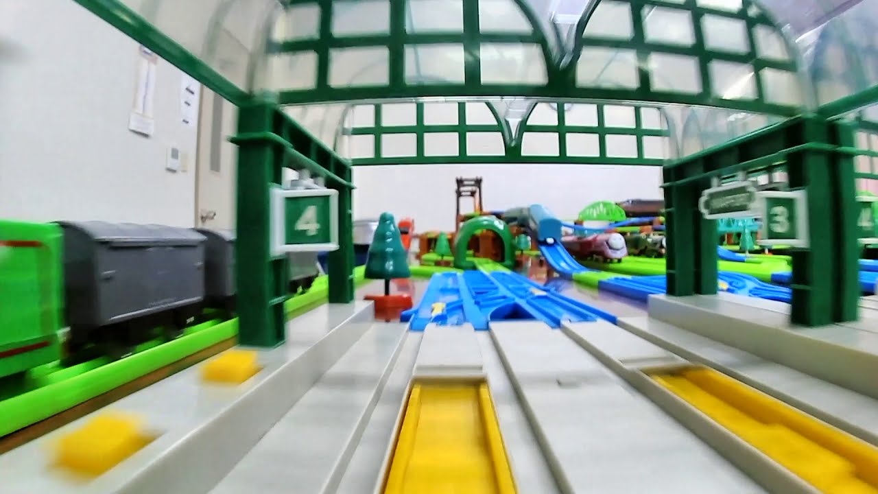 【きかんしゃトーマス】トーマスレイアウトのプラレール前面展望