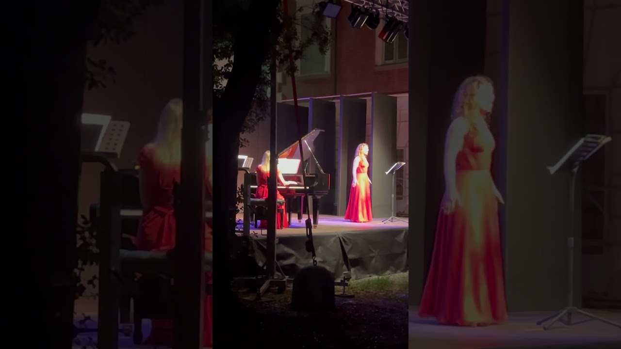 Marchese mio, da “Il Pipistrello” (Mein Herr Marquise, Die Fledermaus) - Irene Celle