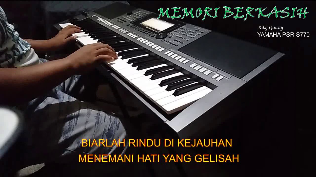 MEMORI BERKASIH coplo -   siti n  & achik  | KARAOKE, LIRIK