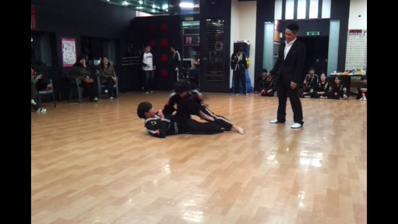 Teukgong Moosool Sparring