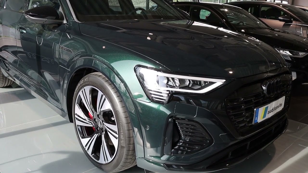 2024 Audi Q8 55 e-tron quattro in Deep green pearl effect (Audi exclusive)