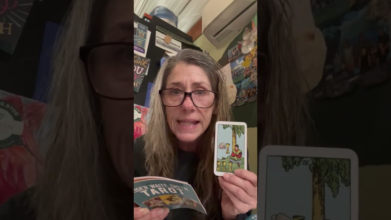4 of cups 