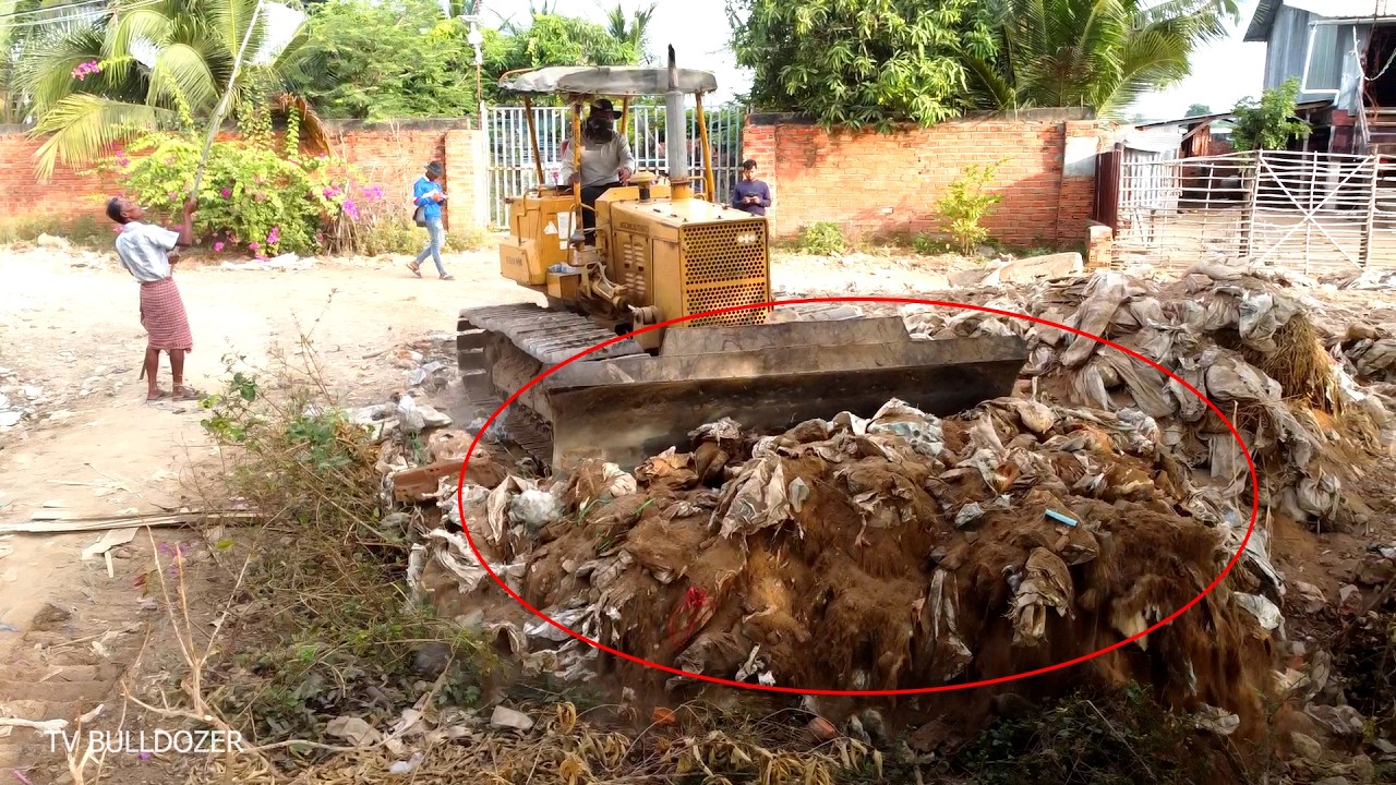 Great New Job!!! 100% COMPLETE BUILDING LONG ROAD By Driver Strong D31P KOMATSU DOZER Pushing SOIL