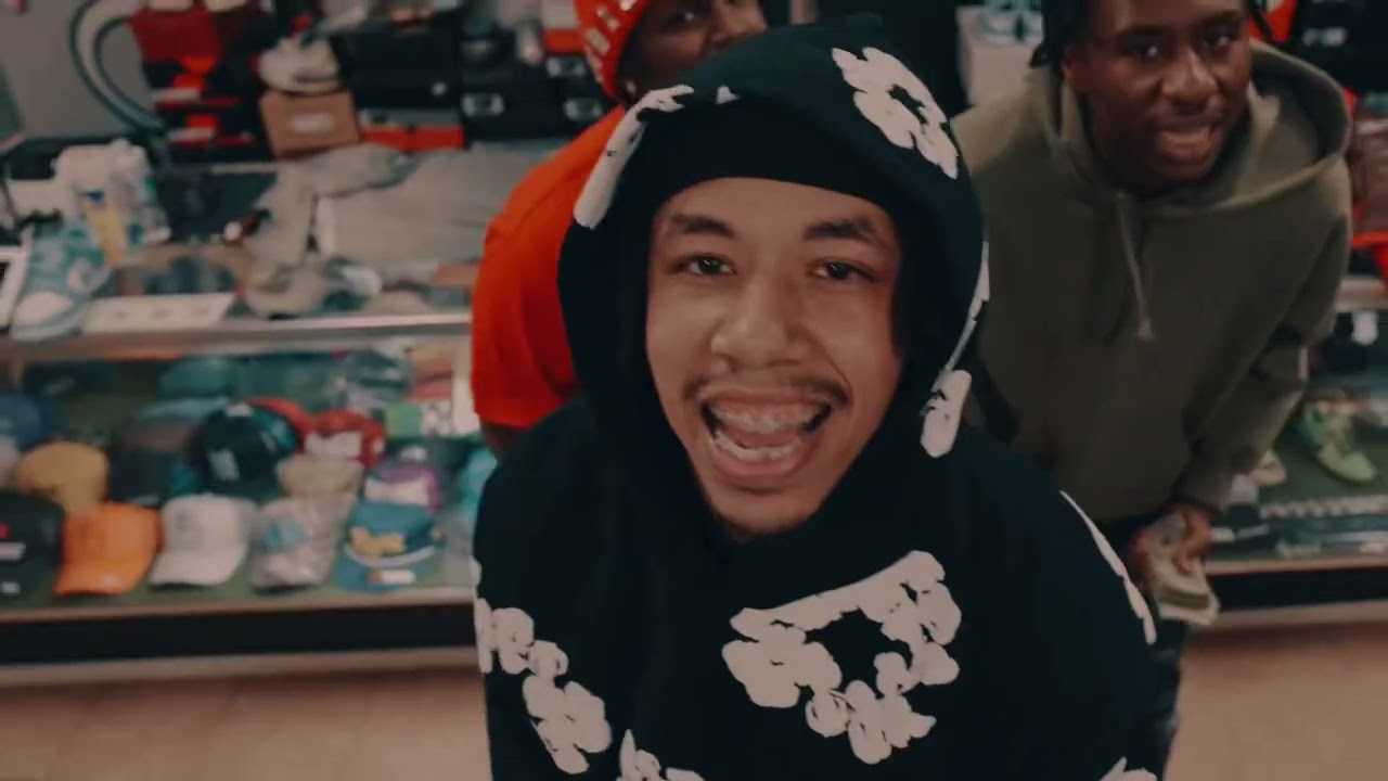 YNE WALK - Str8 Music ft. Realrichizzo, Bigbossugly & 392Marky (Official Video)