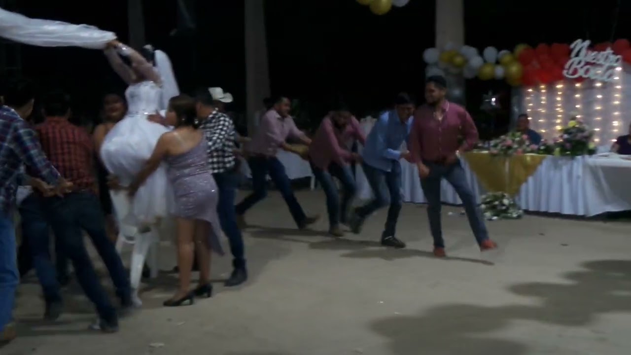 Vivora de la mar (hombres) - Boda de Claudio y Domitila  [2022]
