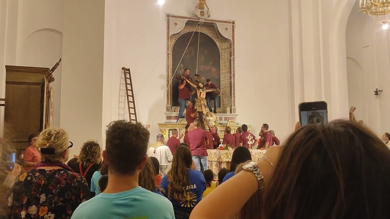 Discesa del Crocifisso dal suo sacello, Castelbuono