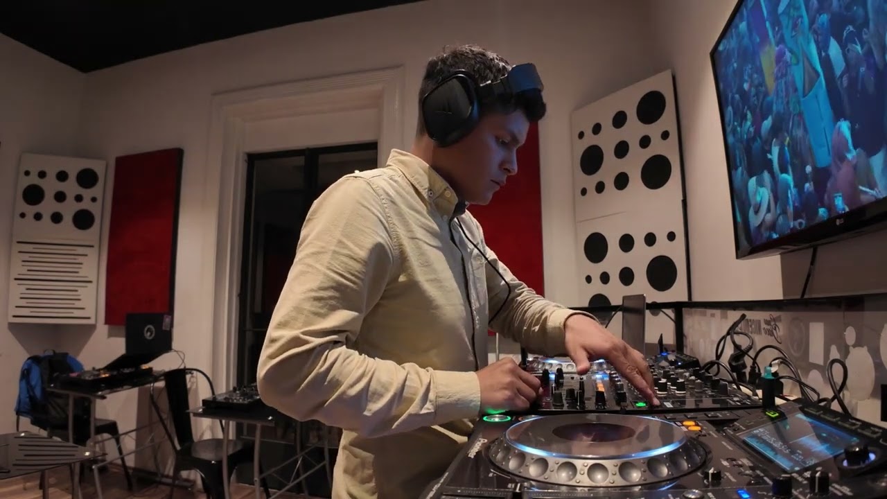 dj set Nu disco