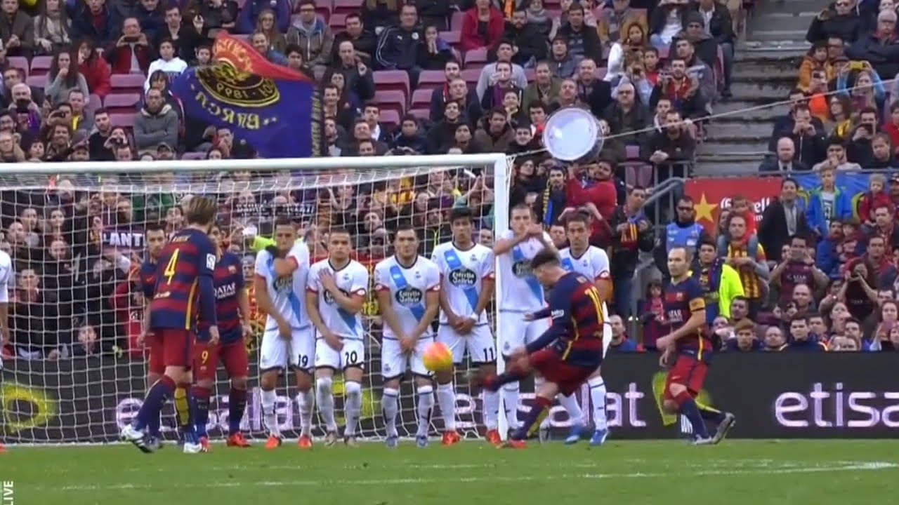 Messi vs Deportivo La Coruna (Home) 12/12/2015 Unbelievable freekick