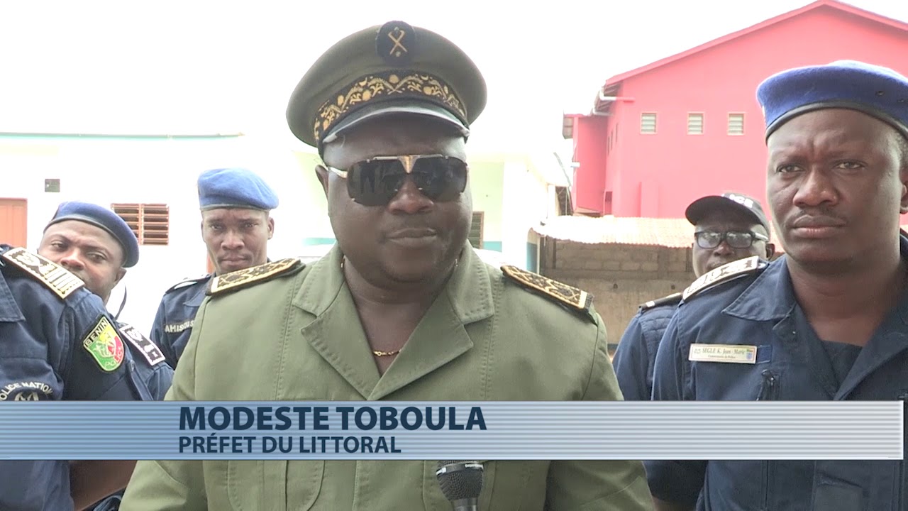 Sécurité : Modeste Toboula en visite dans les commissariats du Littoral