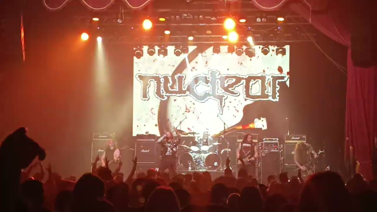 Nuclear trash metal live teatro cariola 