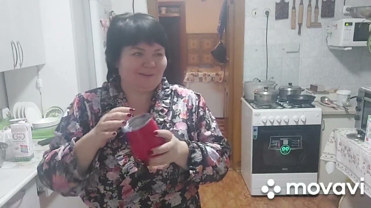 К нам прилетела младшая сестра......