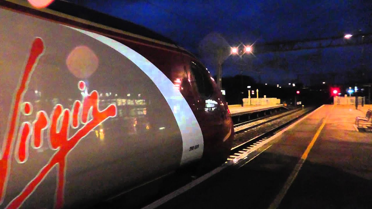 Trains at Milton Keynes Central 29/12/2011