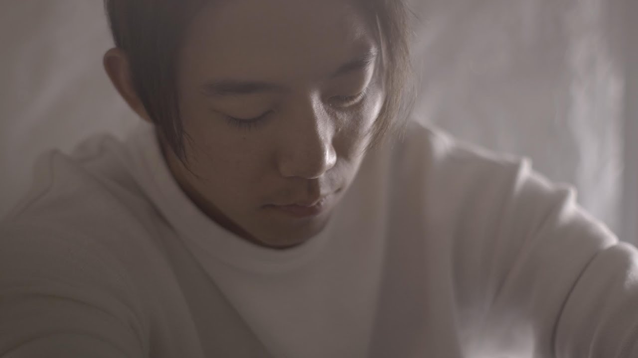 Can't Hold Me ft Lydia Paek (official music video)