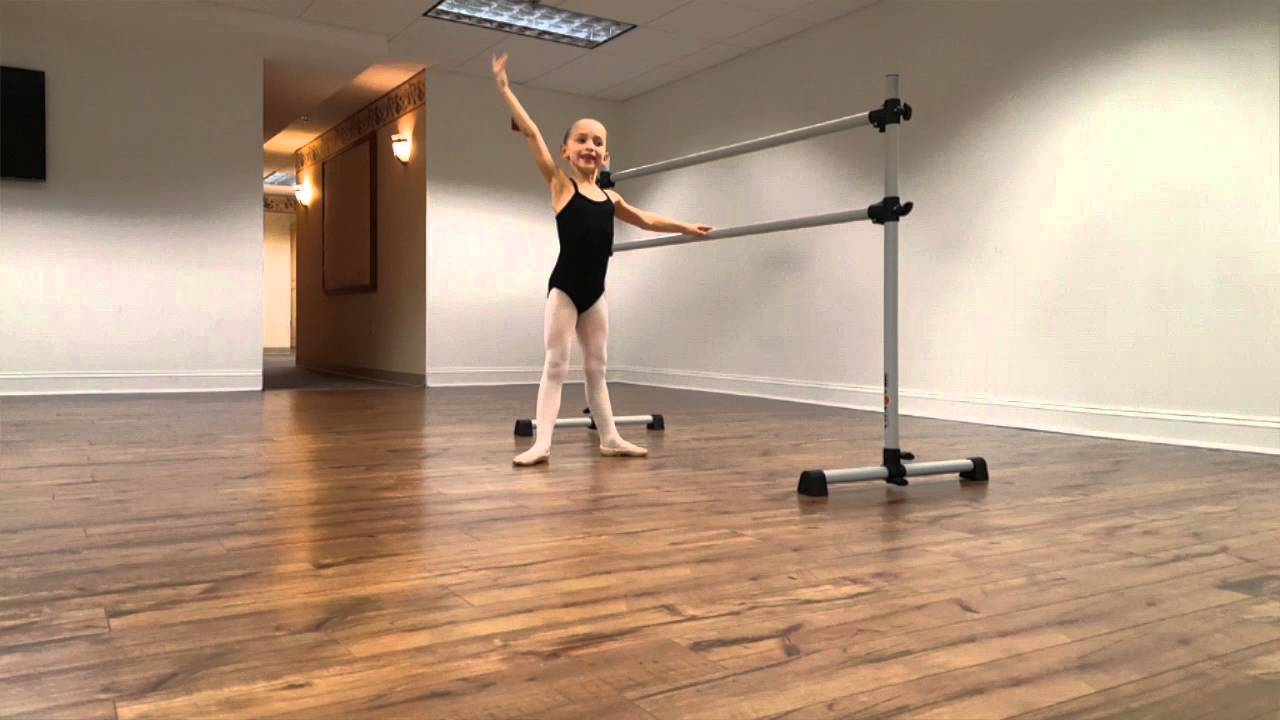 Lilliana Ketchman  7 years old BALLET