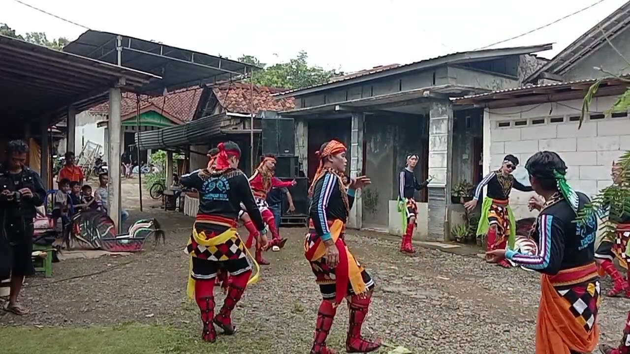 Gending Jawa nyampleng BENDRONG KULON||karawitan ASRI BUDAYA ft ebeg banyumasan TURONGGO SETO srowot