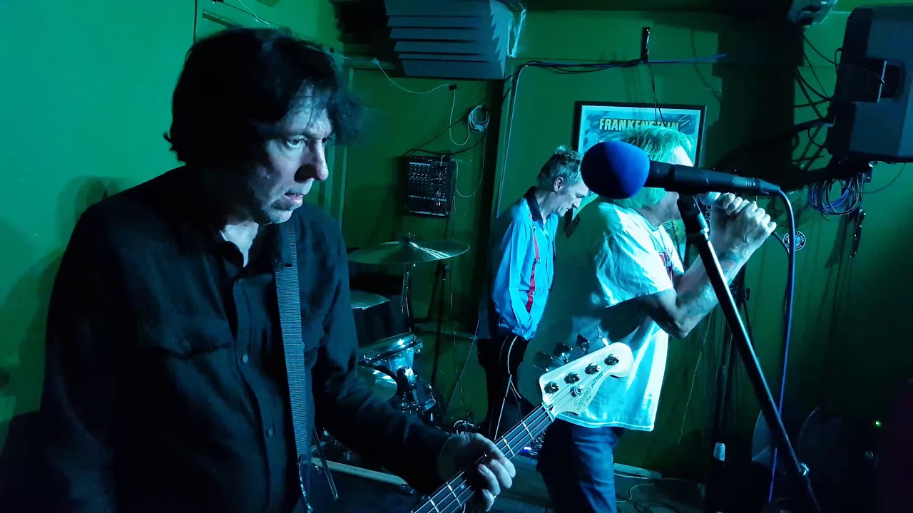 UK Subs @ The Salty Dog Northwich 22nd April 2018