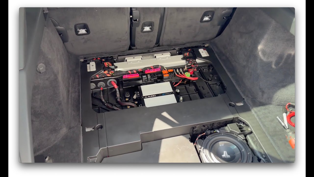 Panamera Bose Subwoofer Upgrade JL Part 2