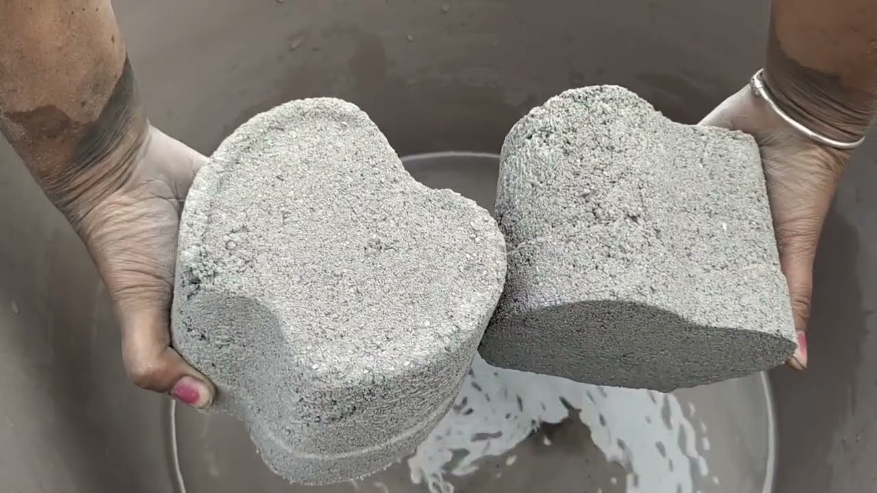 Asmr - Gritty dusty 🌪️ crunchy crispy sand cement crumbling in water 💦💦