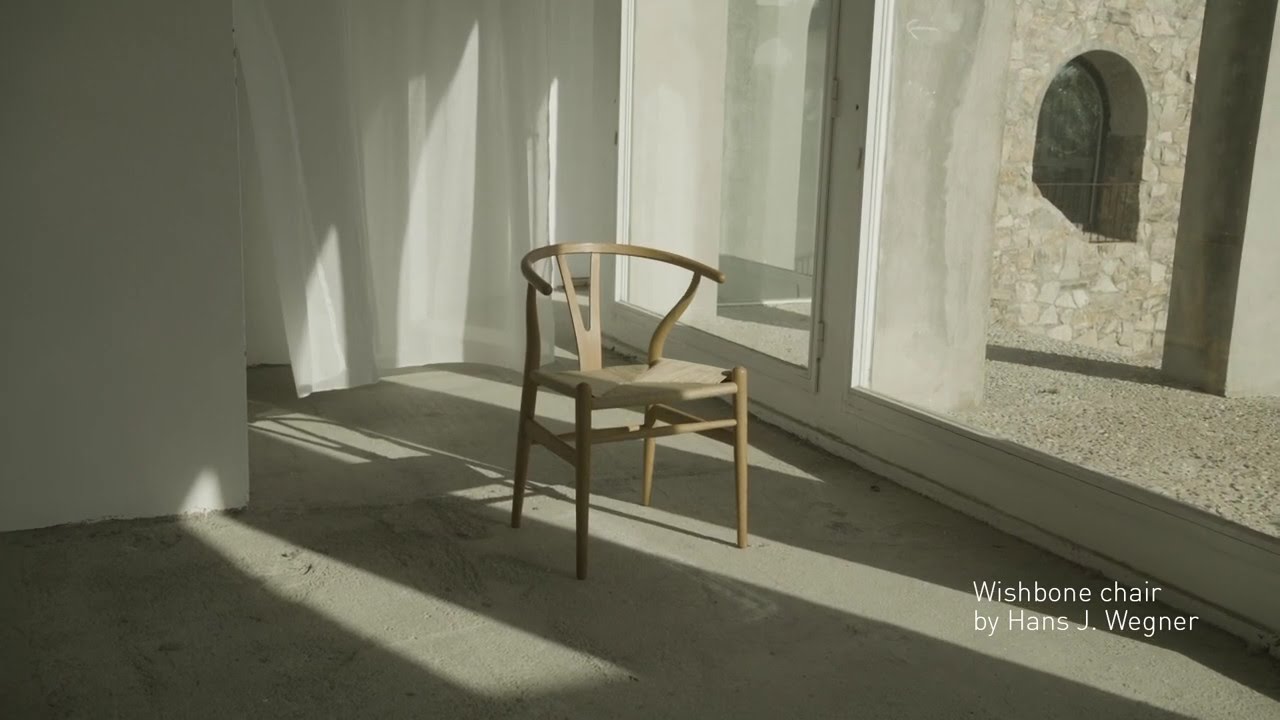 Carl Hansen & S&oslash;n - CH24 Wishbone Chair