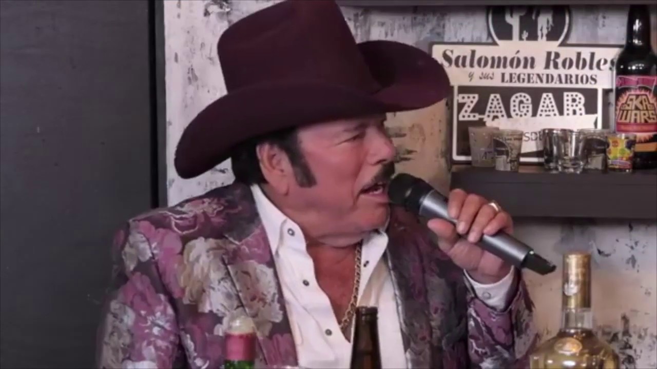 Lalo Mora - El Rey de Mil Coronas (Zagar Desde El Bar)