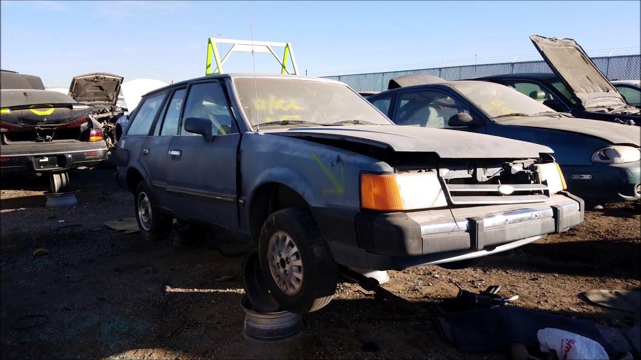 Junked Ford Escort Station Wagon 1987 Slideshow