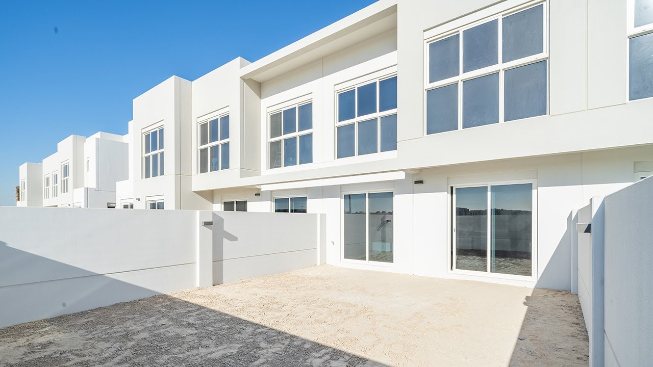 Three Bedroom Townhouse in Arabella 3 | Mudon