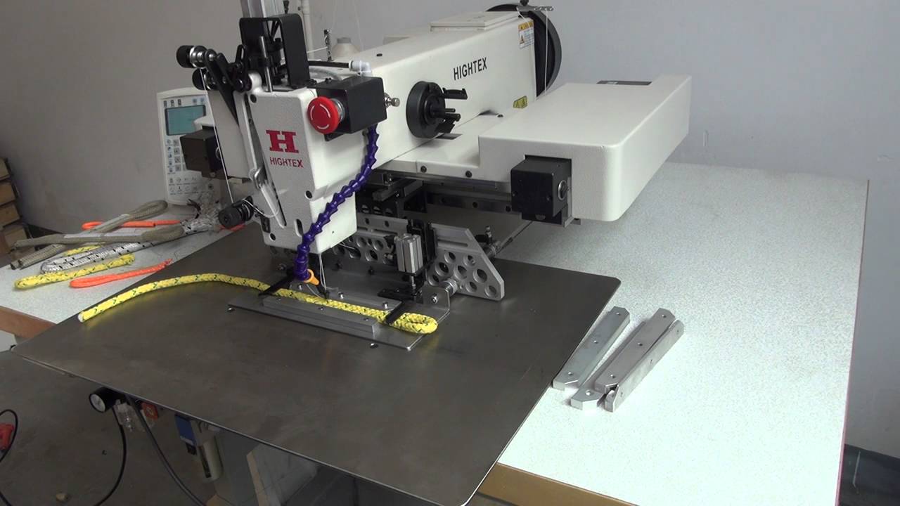 Heavy sewing machine for bar tacking climbing ropes and safety ropes