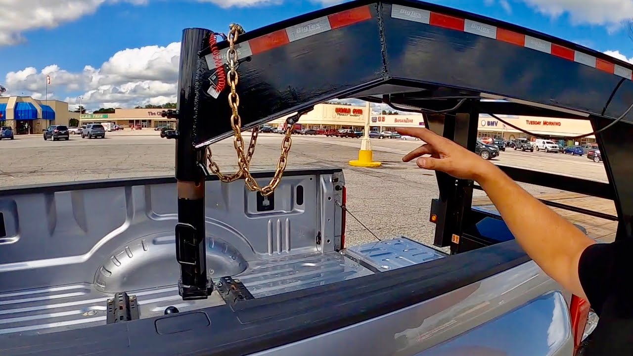 How to connect a Gooseneck Trailer