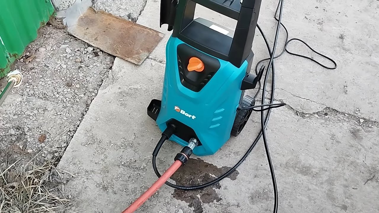 Мойка высокого давления Bort BHR-2300 Pro. Обзор минимойки для автомобиля и сада
