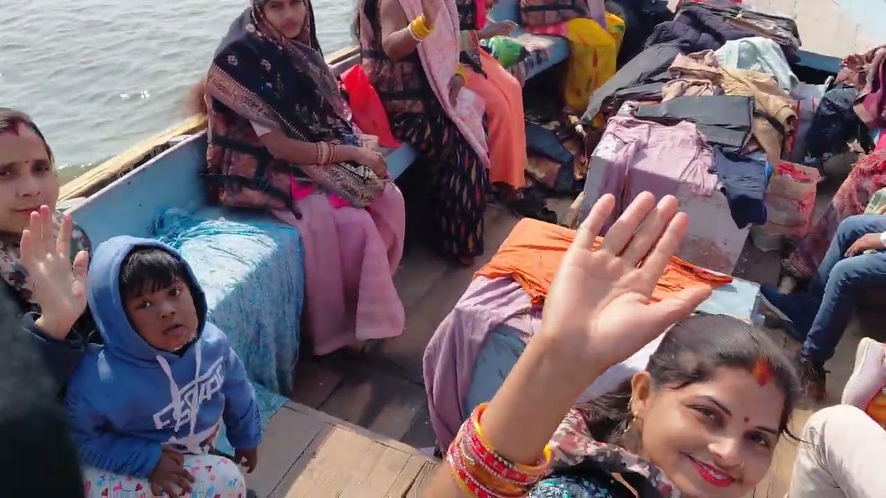 वाराणसी घाट का विस्तार से वर्णन नमो घाट से लेकर काशी विश्वनाथ कॉरिडोर घाट तक ।